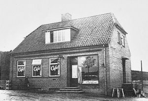 Den tidligere bagerforretning og café i Virklund