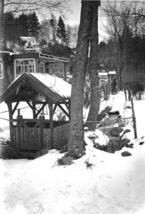 Nr. 185 og Kildehyttens brønd